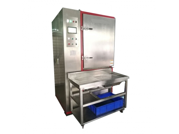 Cryogenic Deflashing Machine from Nanjing Pege has a better heat insulation effect comparing with other machine supplier.